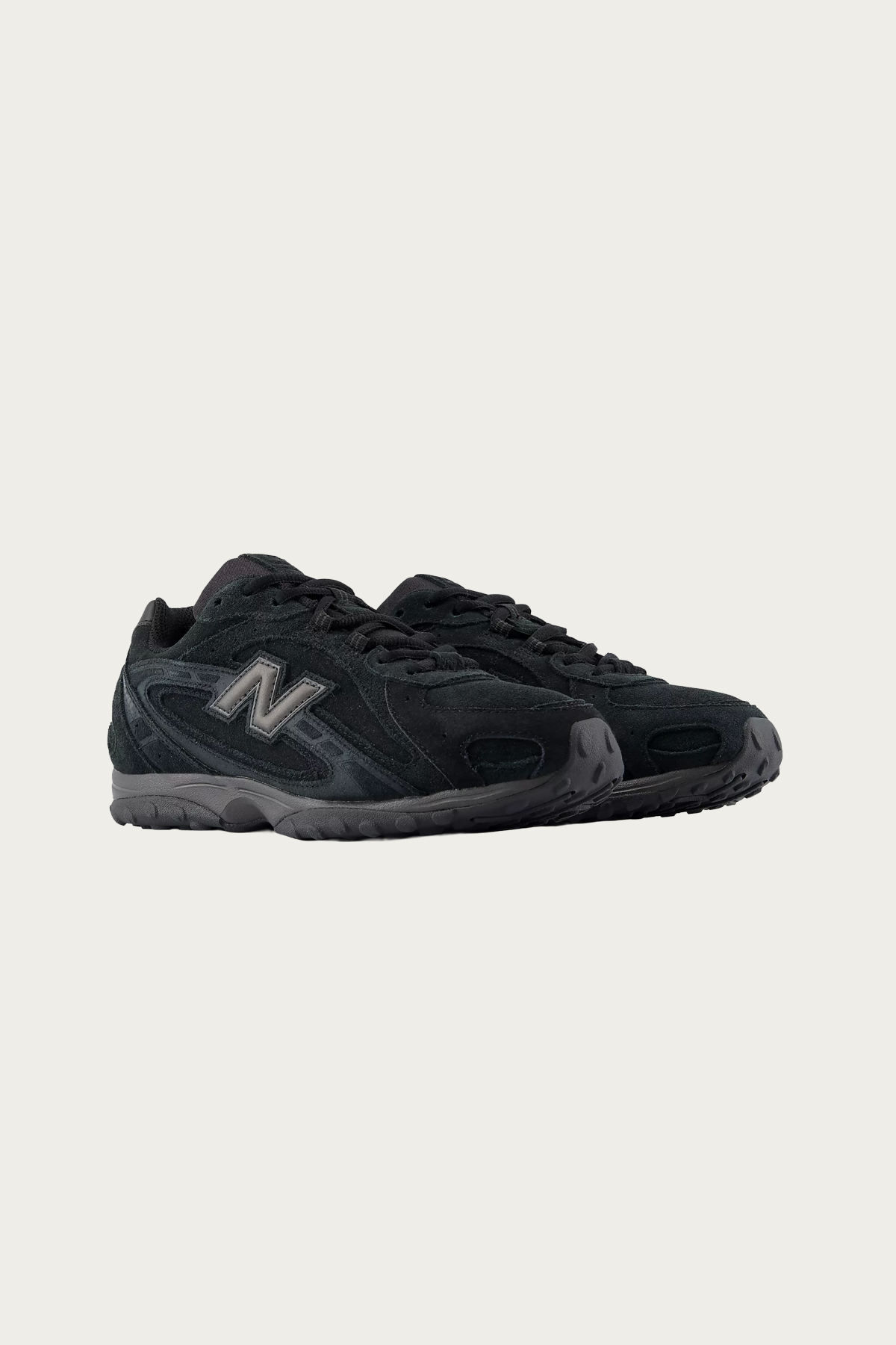 New Balance - 204L - Black/Black Cement - Canoe Club