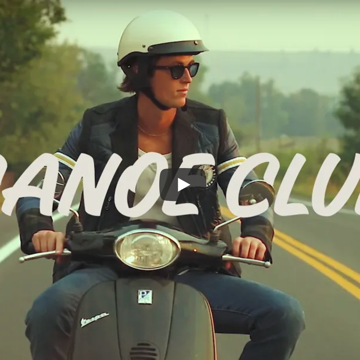 a quick vibe video of Junya Watanabe out and about