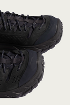 HOKA - Tor Ultra Lo - Black/Black - Canoe Club