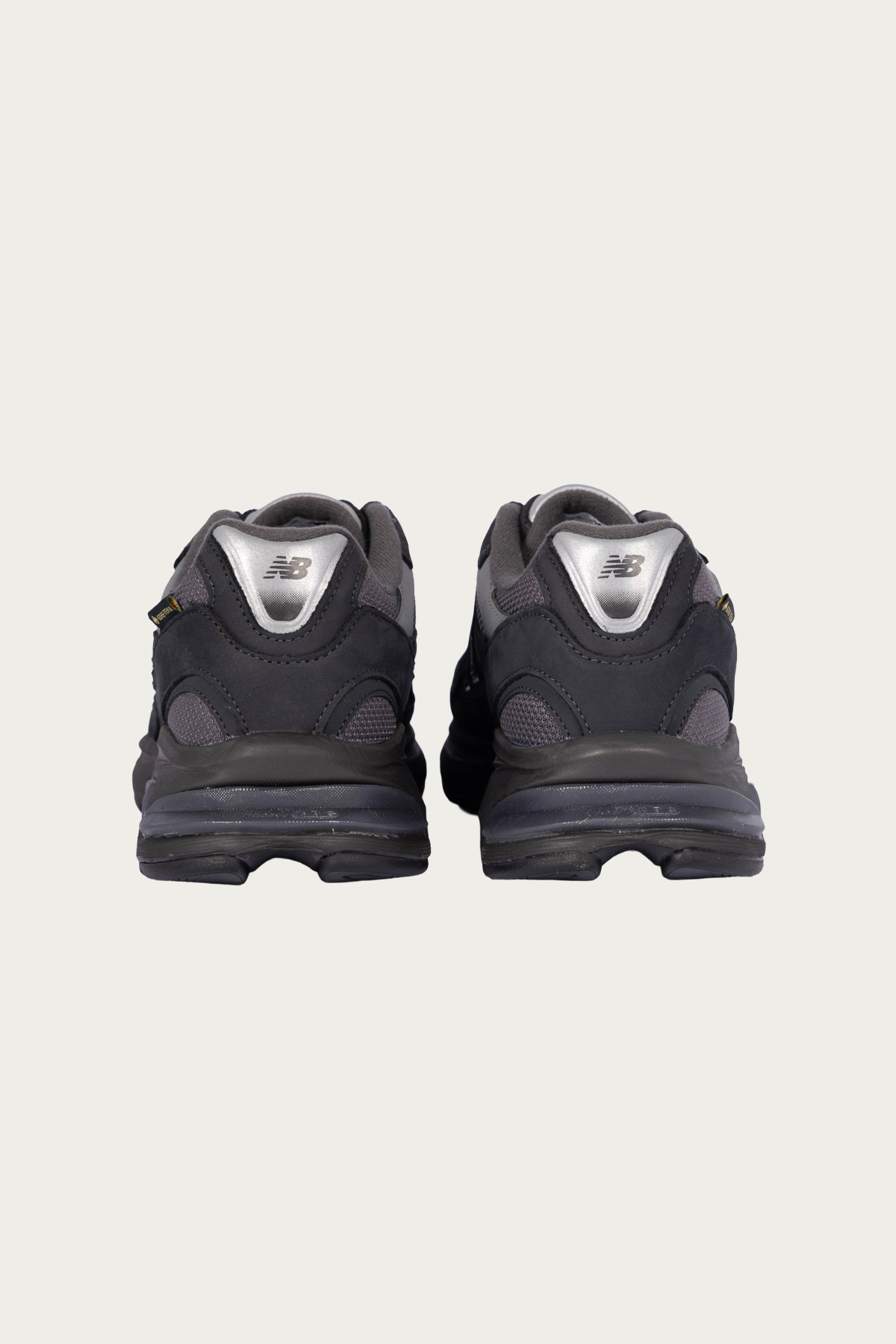 New Balance - Abzorb 2010 - Black - Canoe Club