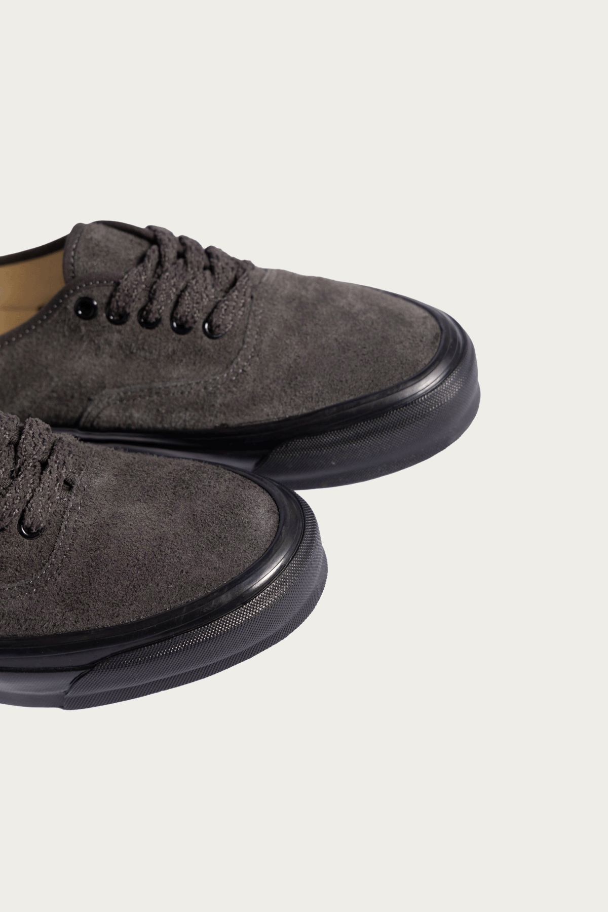 Vans - LX Authentic 44 - Hairy Suede Faded Black - Canoe Club